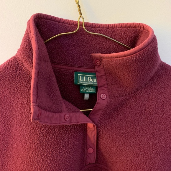 📍l.l. bean pullover📍 - Picture 4 of 6